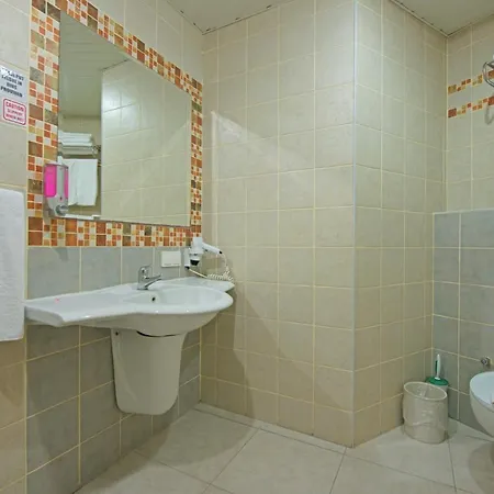 Carina Hotel 4*